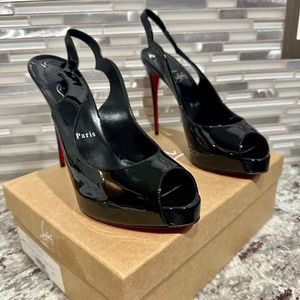 Christian Louboutin Hot Chic 120 Patent Leather Slingback Pumps Black Sz 41 (11)